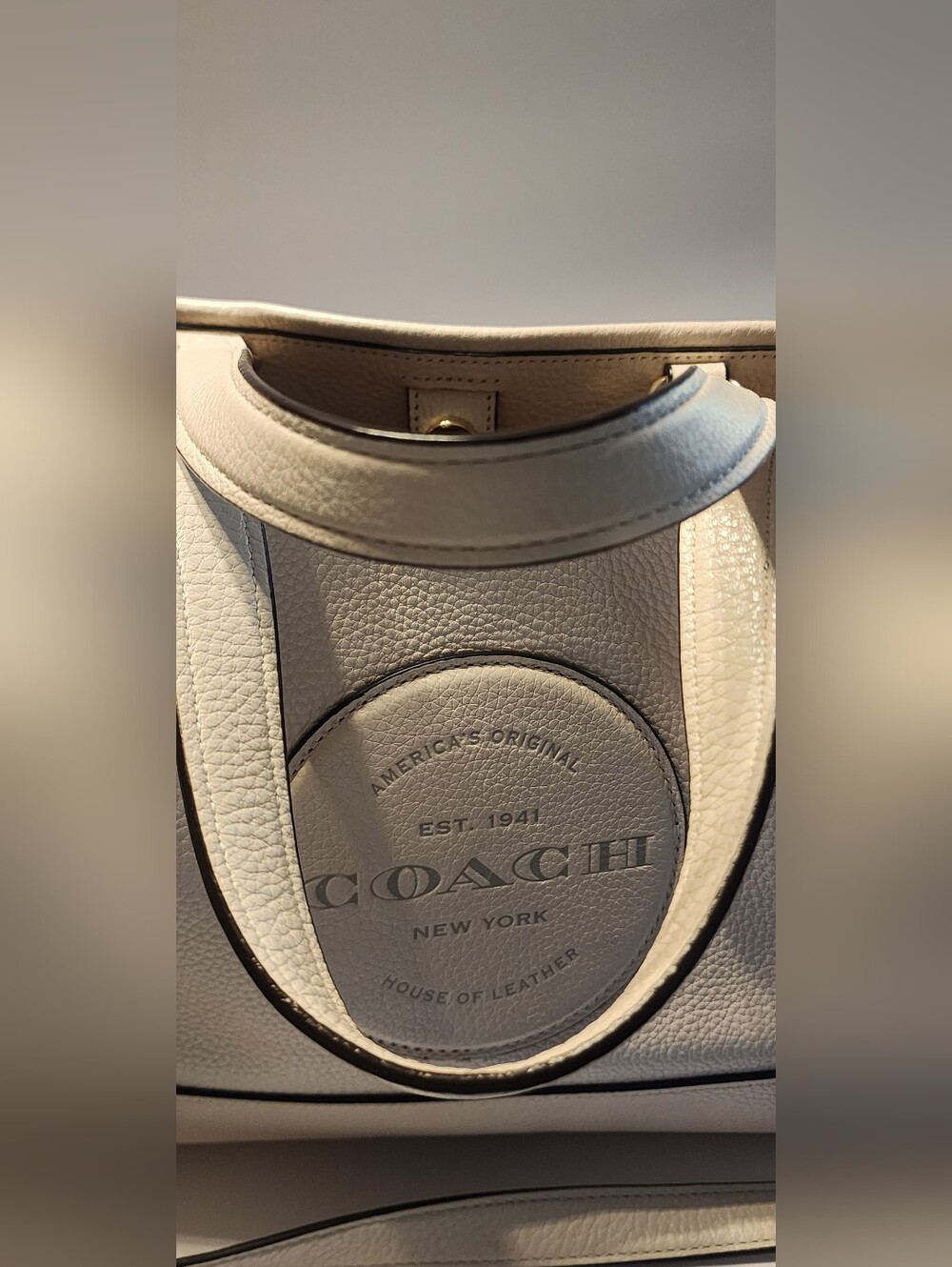 NWOT- COACH- Dempsey Carryall - Picture 10 of 13